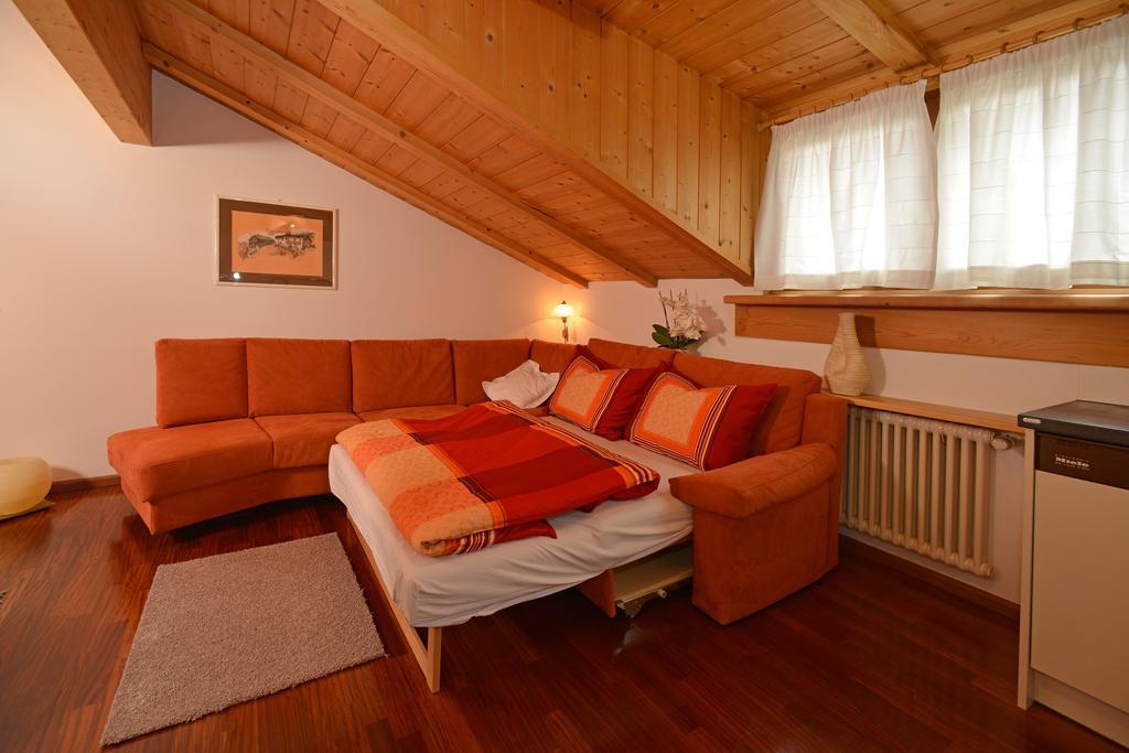 Apartments Rezia Ortisei Rom bilde